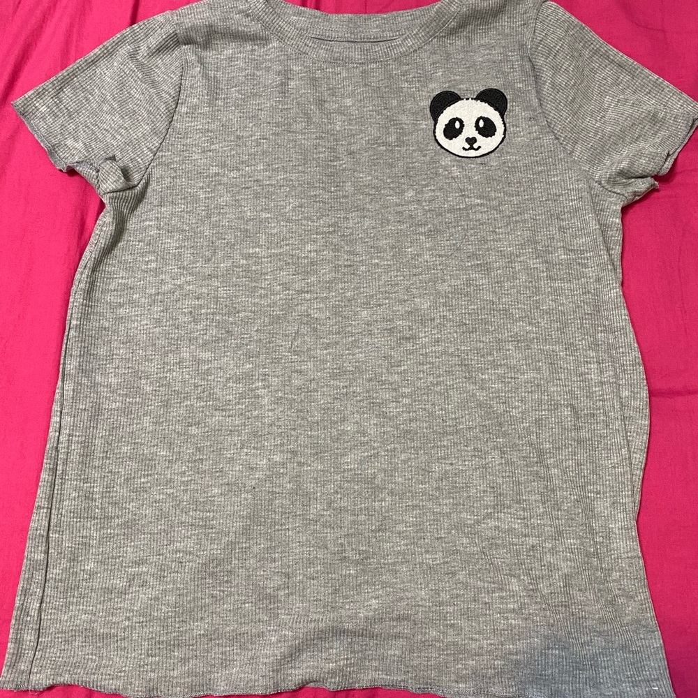So Brand size YL 10-12, grey ribbed shirt, panda